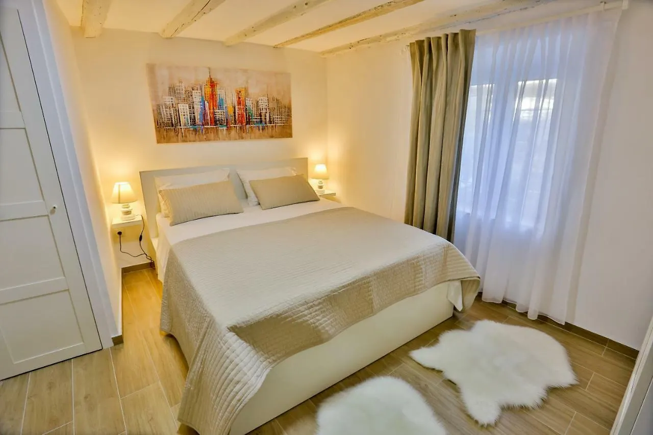 Apartman Dioniz Split